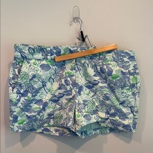 Vineyard Vines Blue and Green Bermuda Shorts with Relaxed Fit